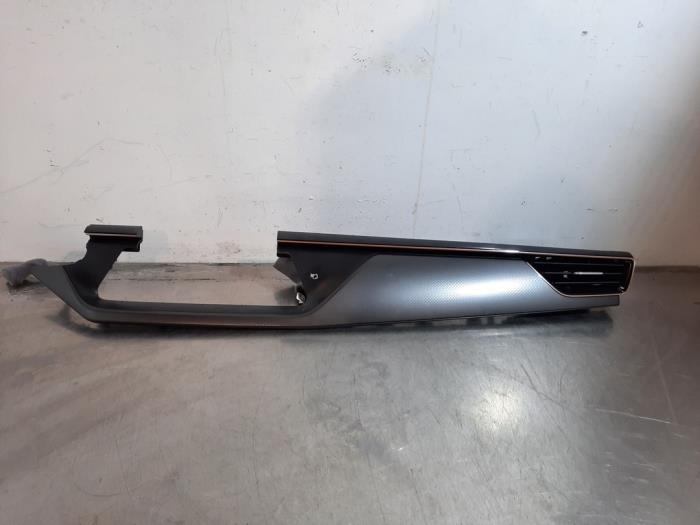 Elément tableau de bord Skoda Kamiq