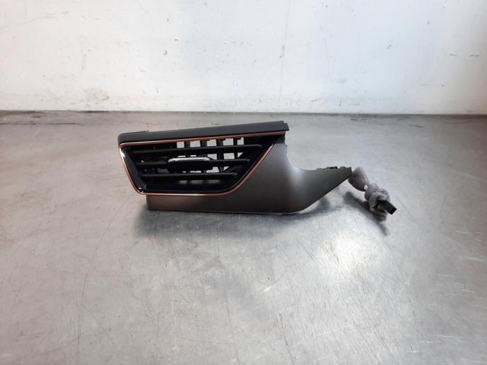 Grille aération tableau de bord Skoda Kamiq