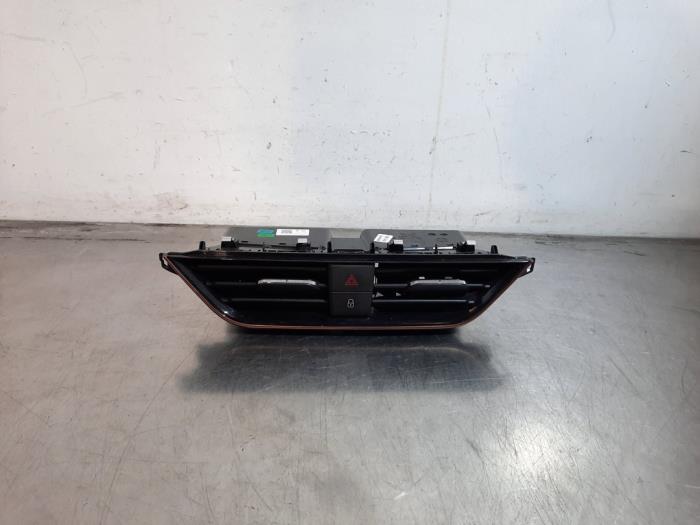 Grille aération tableau de bord Skoda Kamiq