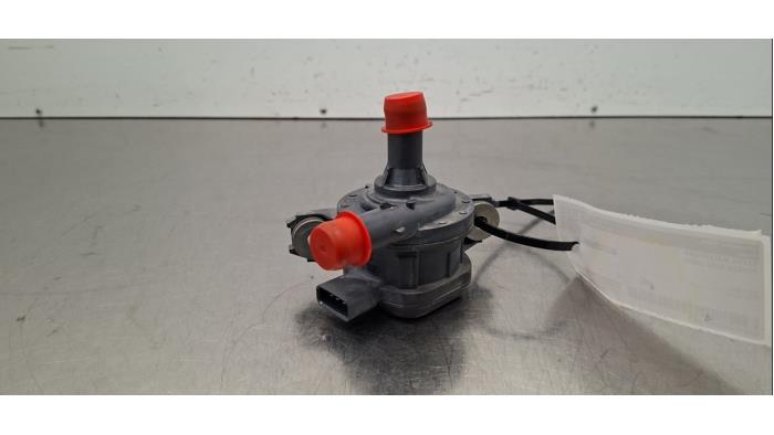 Pompe à eau supplémentaire Toyota bZ4X