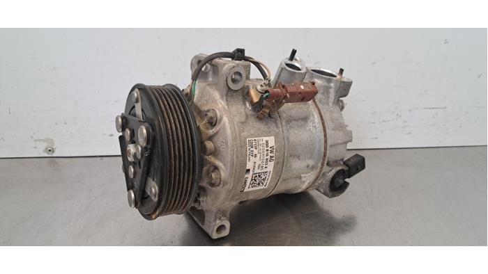 Pompe clim Seat Ibiza