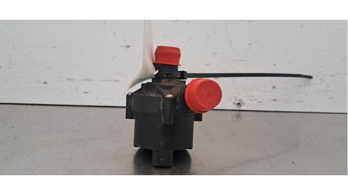 Pompe à eau supplémentaire Seat Ibiza