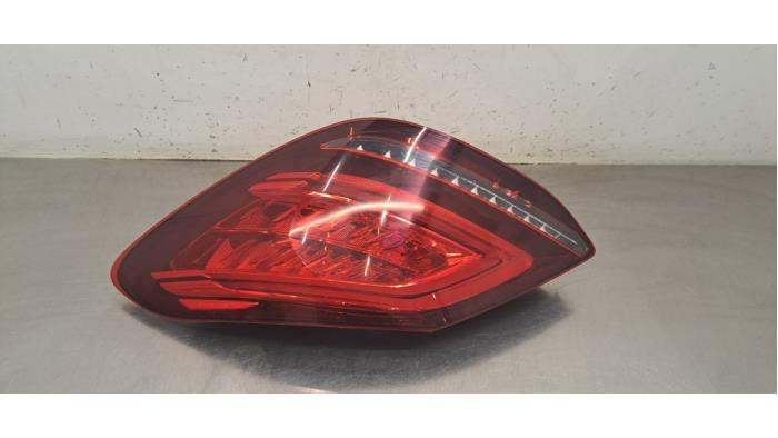 Feu arrière droit Mercedes C-Klasse