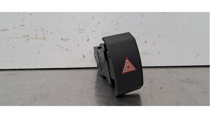 Commutateur éclairage d'urgence Toyota bZ4X