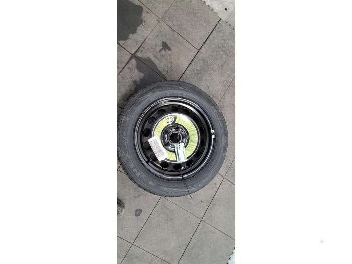 Roue de secours Skoda Superb