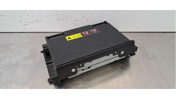 Chargeur sans fil Toyota bZ4X