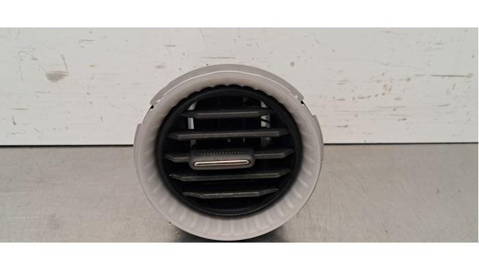 Grille aération tableau de bord Seat Ibiza