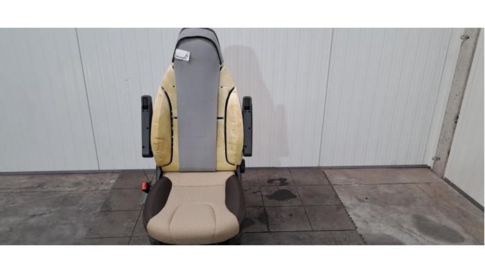 Siège gauche Peugeot Boxer