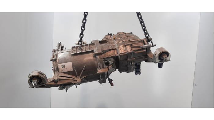 Électromoteur voiture électrique Porsche Taycan