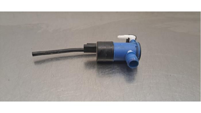 Pompe lave-glace avant Dacia Jogger