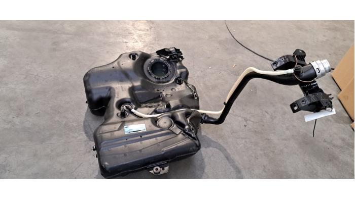 Réservoir de carburant Skoda Superb