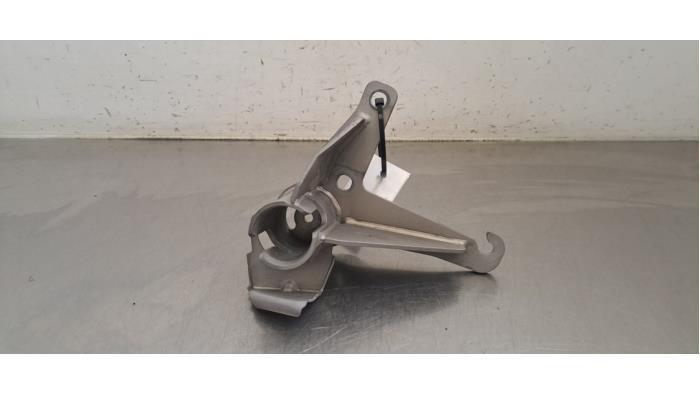 Support (divers) Porsche Taycan