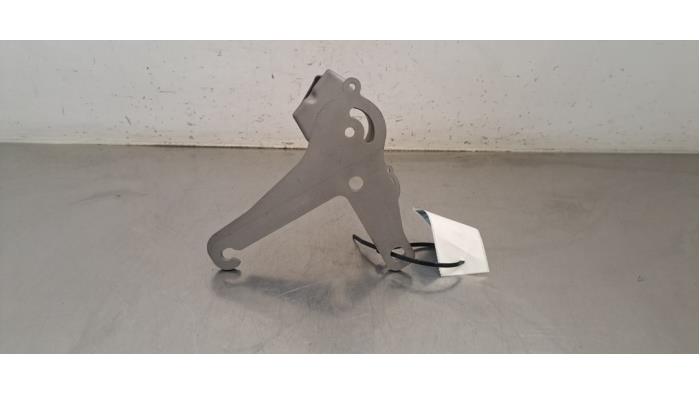 Support (divers) Porsche Taycan