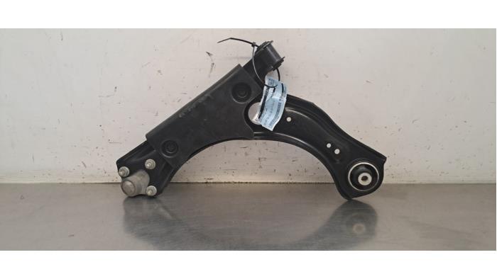 Bras de suspension avant droit Skoda Kamiq