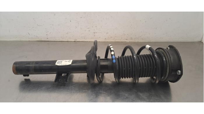 Amortisseur avant droit Skoda Kamiq