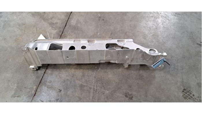 Faux châssis BMW X1