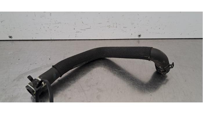 Tuyau radiateur Porsche Taycan