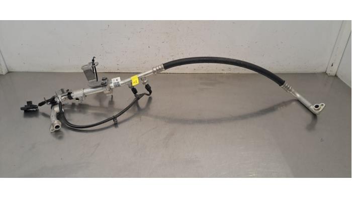 Tuyau clim Opel Mokka