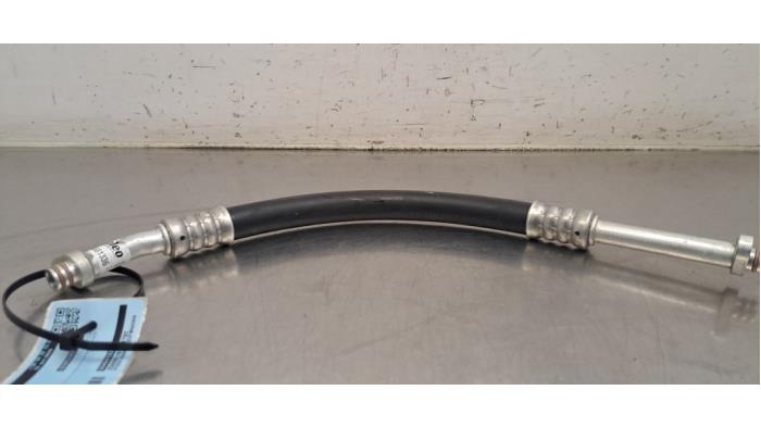 Tuyau clim Opel Mokka