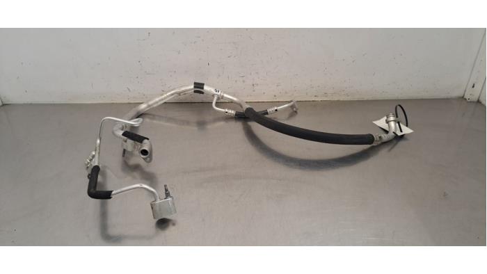 Tuyau clim Opel Mokka