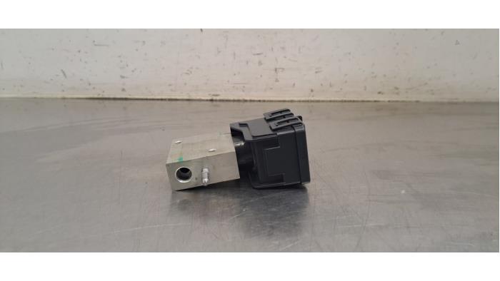 Valve d'expansion clim Opel Mokka