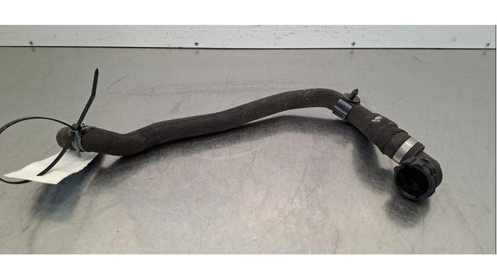 Tuyau radiateur Audi Q4