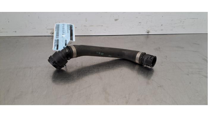 Tuyau radiateur Mercedes GLA