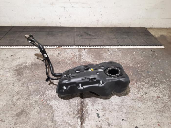 Réservoir de carburant Jeep Renegade