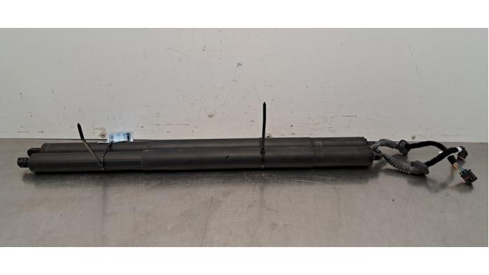 Kit amortisseur gaz hayon Audi Q4