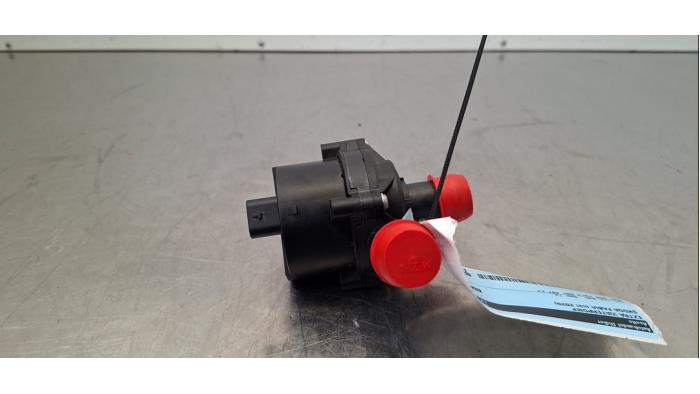 Pompe à eau supplémentaire Skoda Fabia