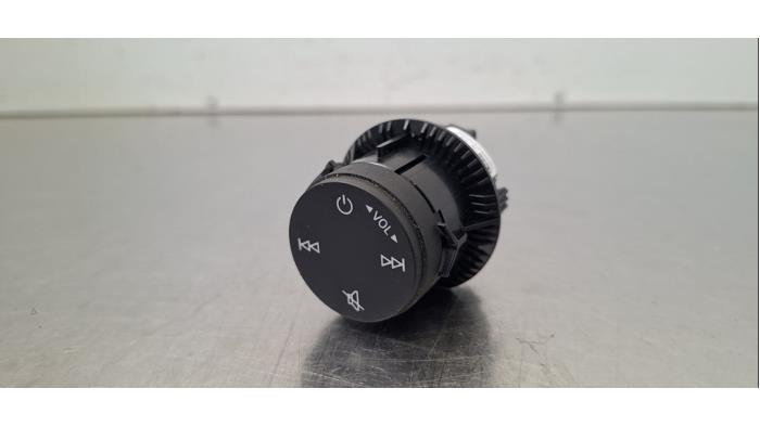 Radio divers Audi Q4