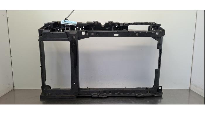 Panneau avant Peugeot 2008