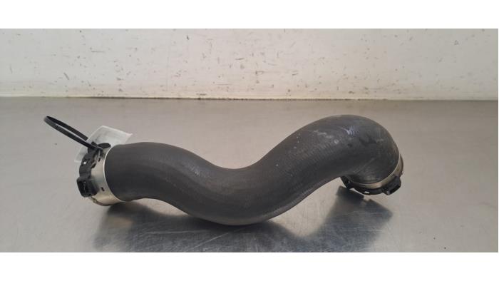 Tuyau d'aspiration air Mercedes GLA