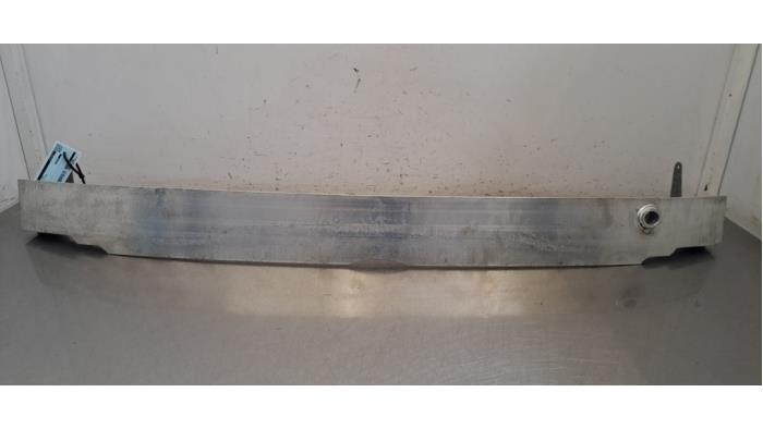 Cadre pare-chocs avant Mercedes GLA