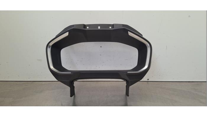 Compteur kilométrique bande décorative Lynk &amp; Co 01