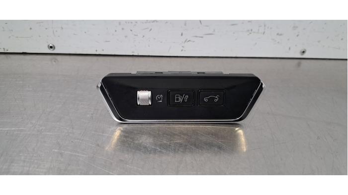 Commutateur (divers) Lynk &amp; Co 01