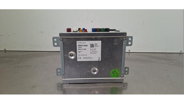 Module radio Lynk &amp; Co 01