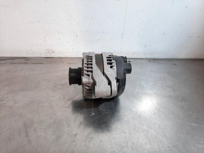 Dynamo Jeep Renegade