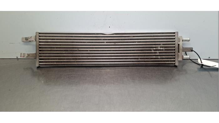 Refroidisseur d'huile Lynk &amp; Co 01