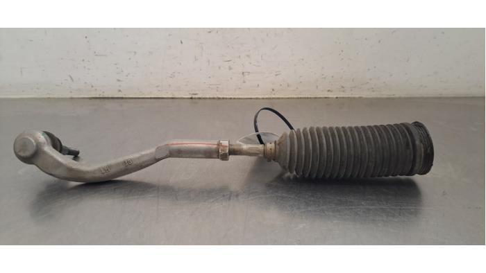 Barre d'accouplement gauche Lynk &amp; Co 01