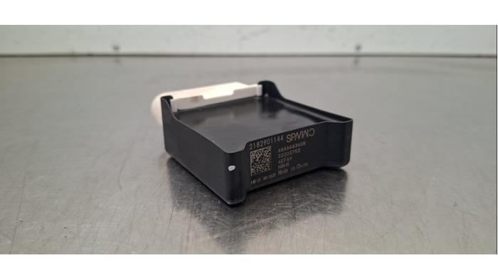 Module pompe carburant Lynk &amp; Co 01