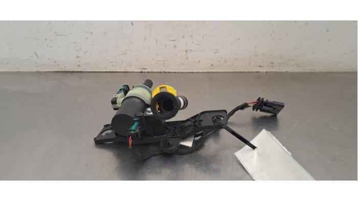 Robinet chauffage électrique Lynk &amp; Co 01