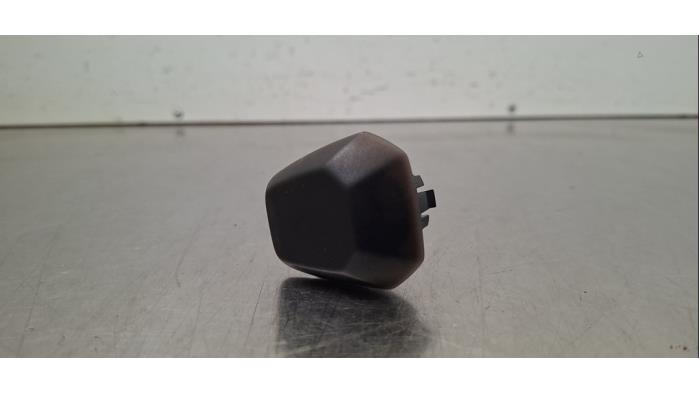 Capteur lumière Lynk &amp; Co 01