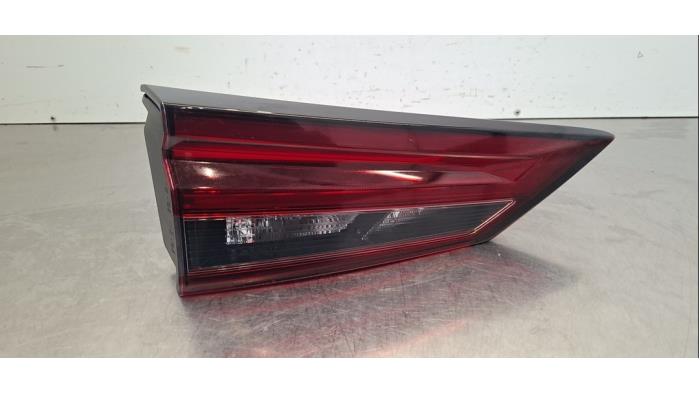 Feu arrière gauche Nissan Qashqai