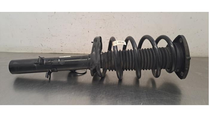 Amortisseur avant droit Lynk &amp; Co 01