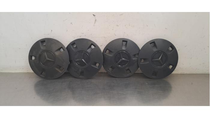 Ensemble enjoliveur Mercedes Vito