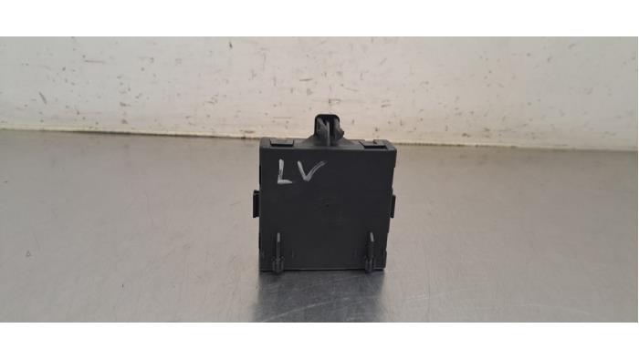 Module verrouillage central des portes Mercedes Vito