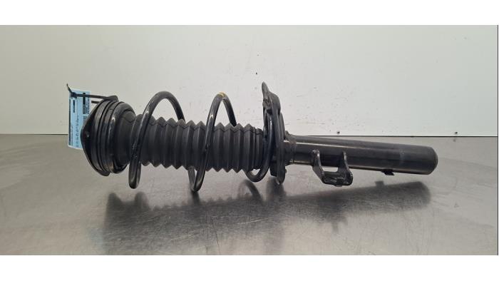 Amortisseur avant gauche Nissan Qashqai