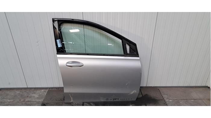 Portière 4portes avant droite Mercedes B-Klasse