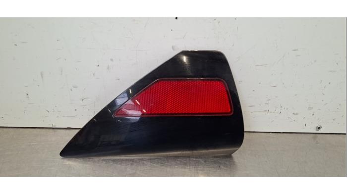 Réflecteur plaque arrière Tesla Model Y